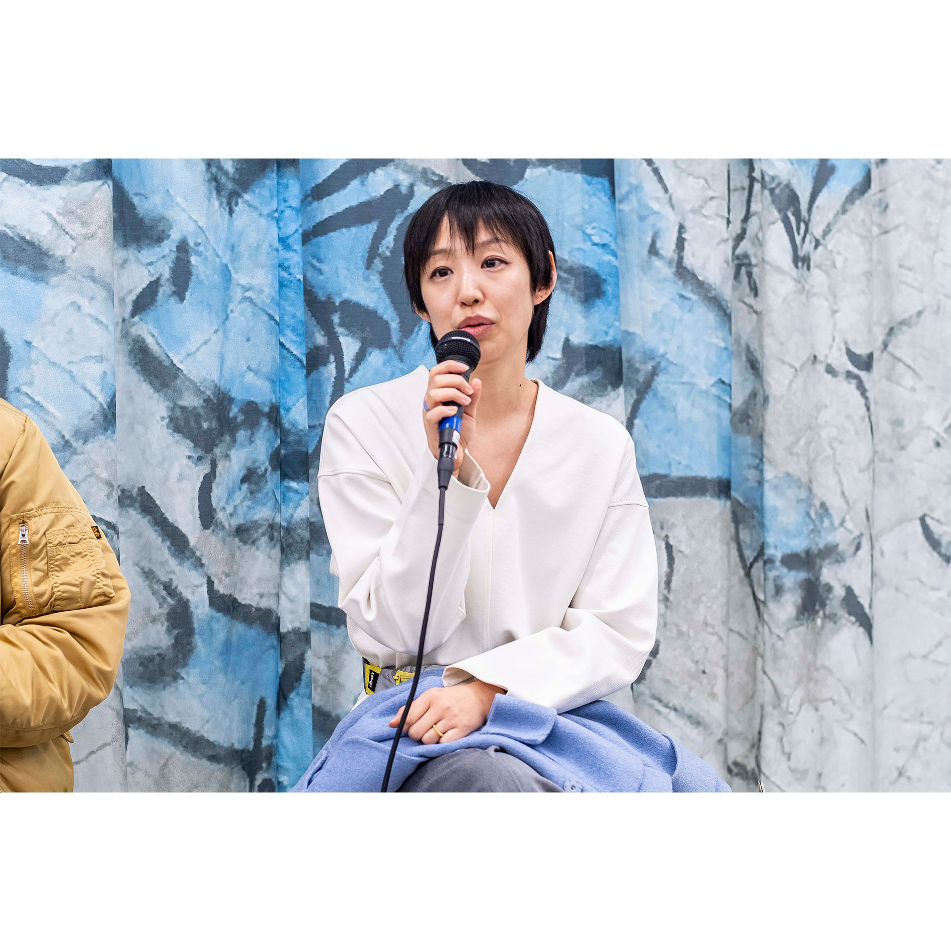 Affective Archives: Talk with Isabel Lewis and Yon Natalie Mik. Photo: Mathias Völzke